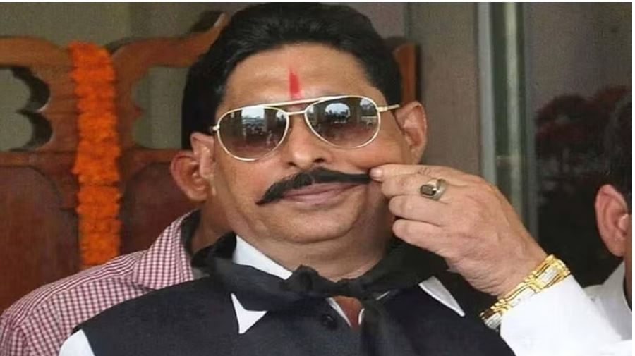 अनंत सिंह ने बाढ़ कोर्ट में किया आत्मसमर्पण; गिरफ्तारी की तैयारी में थी पुलिस