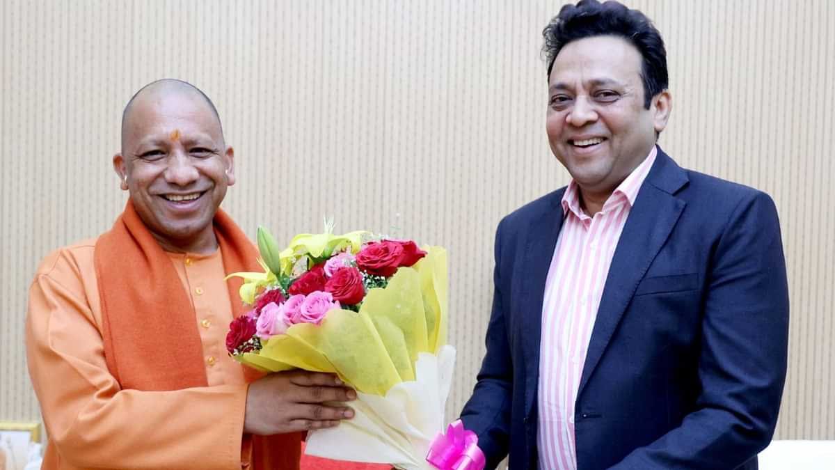 यूपी: 46 आईएएस अफसरों के तबादले, संजय प्रसाद को फिर मिला गृह विभाग