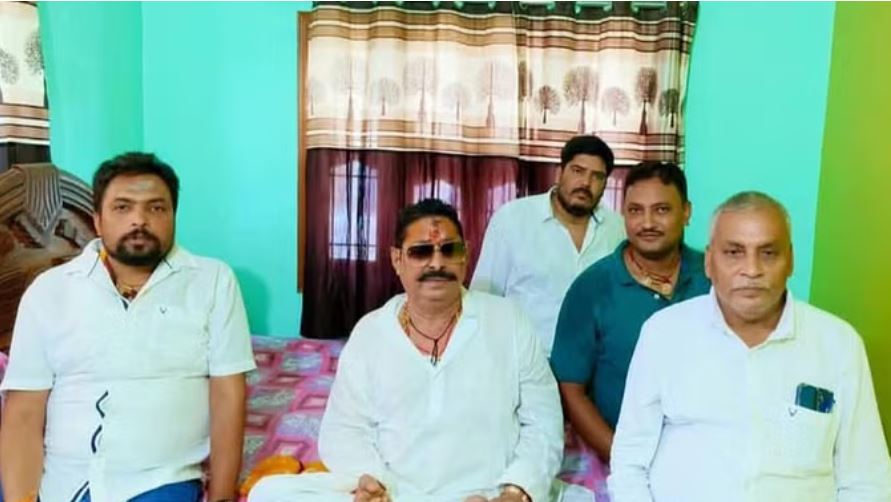 मोकामा गोलीकांड के आरोपी सोनू सिंह ने किया सरेंडर, पुलिस ने अनंत सिंह के एक समर्थक को पकड़ा