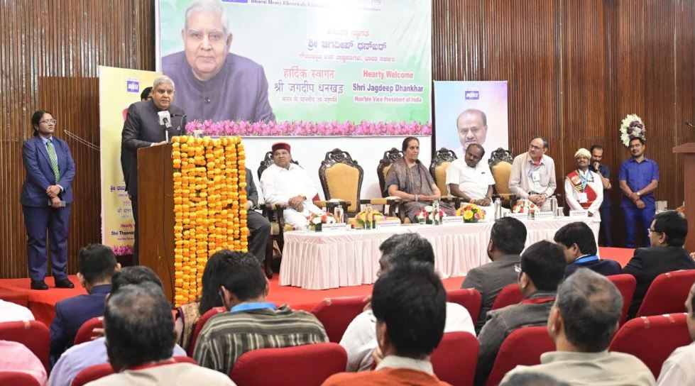 आज अभ्यर्थियों के पास दो डर, एक परीक्षा और दूसरा पेपर लीक: धनखड़