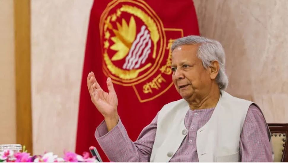 यूनुस सरकार के लिए रेलवे कर्मचारियों ने खड़ी की मुसीबत, हड़ताल से बांग्लादेशी रेलवे हुआ ठप