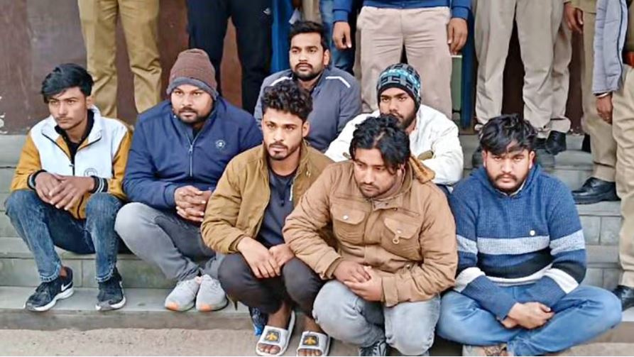 भरतपुर: कपड़े के व्यापार में घाटा हुआ तो बनाई चोर गैंग, एल्यूमिनियम तार चोरी का हुआ खुलासा