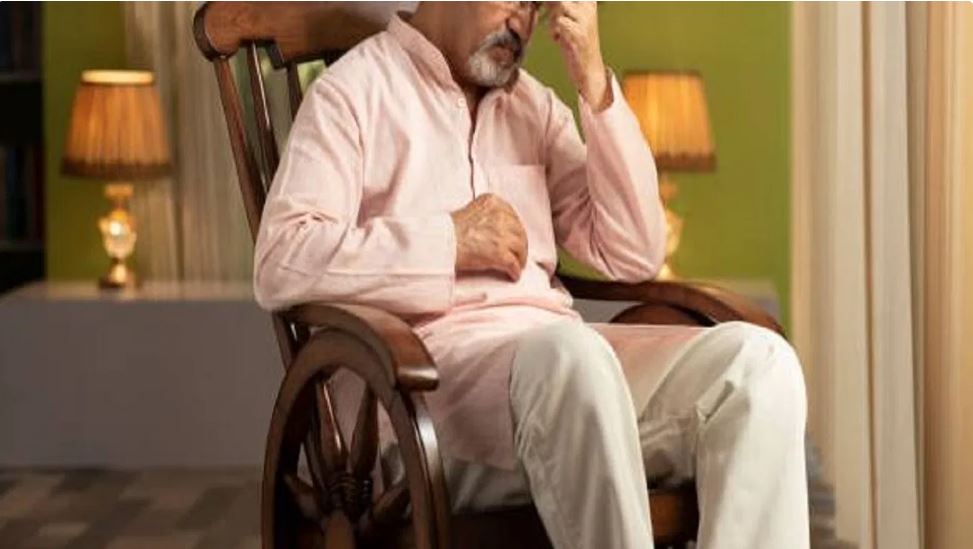 'करोड़पति दादा' पल भर में हो गए 'कंगाल', शराब पी और हो गया कांड