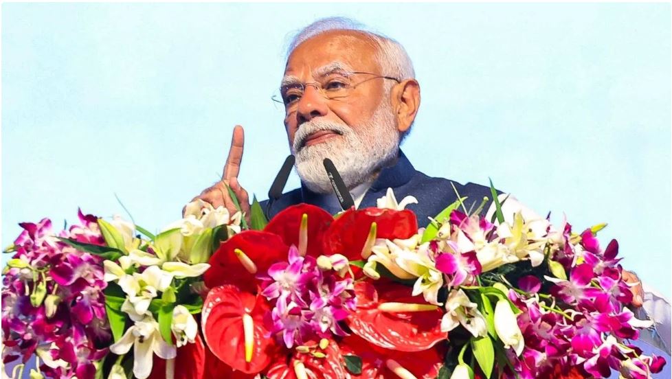मैं भी यमुना… केजरीवाल के ज़हर वाले बयान पर पीएम मोदी का बड़ा हमला