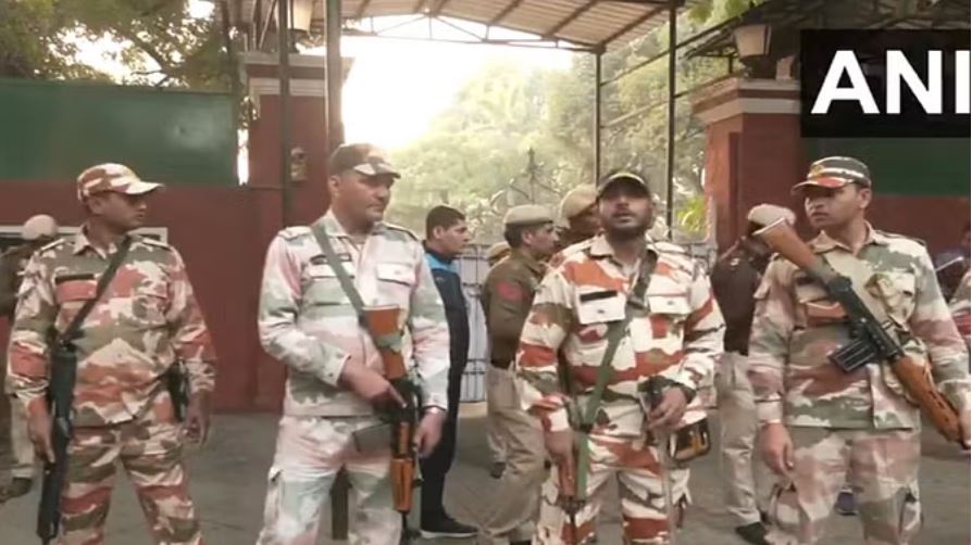 आप का आरोप- भगवंत मान के घर पर चुनाव आयोग की रेड, ईसी ने किया साफ इनकार