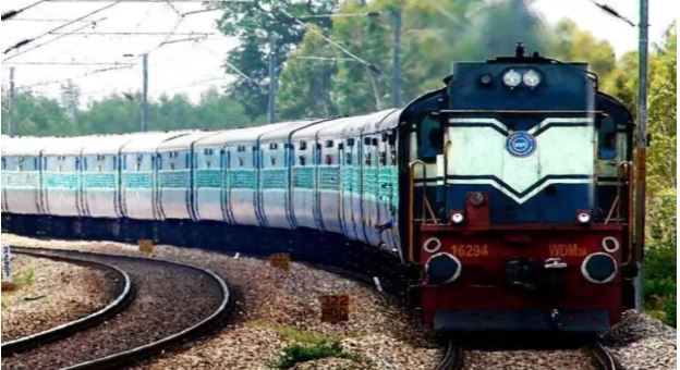  महाकुंभ जाने वाले यात्रियों के लिए खुशखबरी, कटड़ा से चलेगी स्पेशल ट्रेन