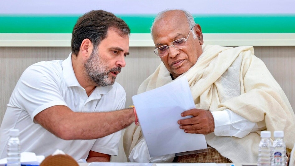 दिल्ली: कांग्रेस ने स्वतंत्र और निष्पक्ष चुनाव कराने से संबंधित मुद्दों के लिए बनाई ईगल टीम