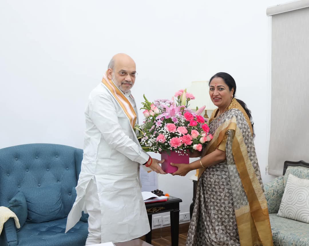 विधानसभा सत्र से पहले गृह मंत्री शाह से मिलने पहुंचीं सीएम रेखा