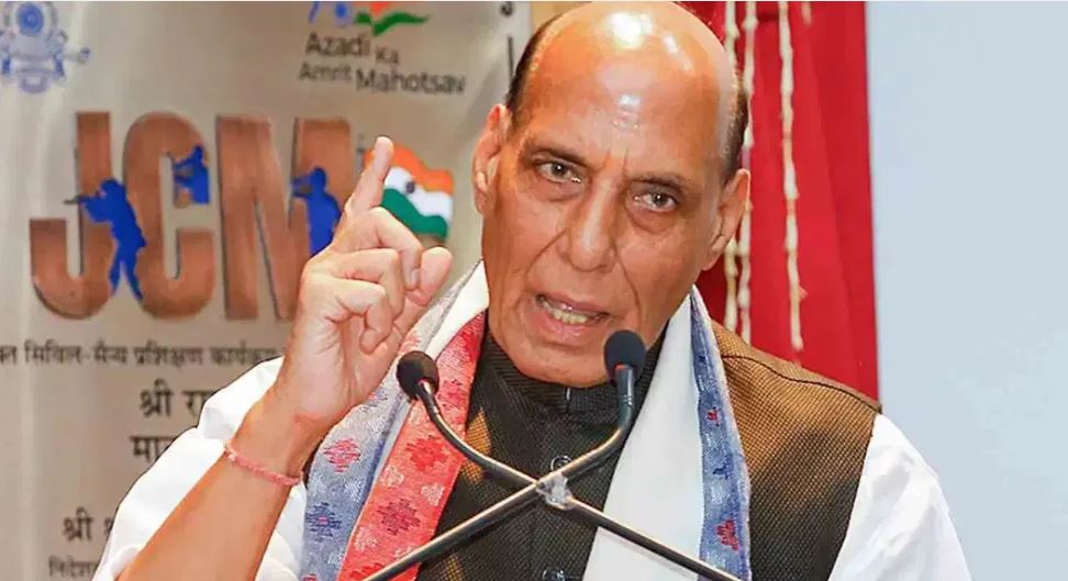 आज के समय में आत्मनिर्भरता एक मजबूरी भी... एयरो इंडिया में राजनाथ सिंह