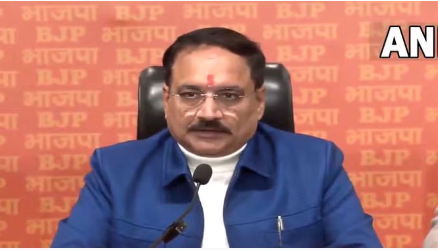 दिल्ली के रामलीला मैदान में हो सकता है शपथ ग्रहण, आज शाम भाजपा ने बुलाई अहम बैठक