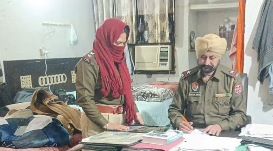 पंजाब: पुलिस की वर्दी पहन महिला बन गई आईपीएस, लोगों पर जमाई धौंस, आधी रात गिरफ्तार
