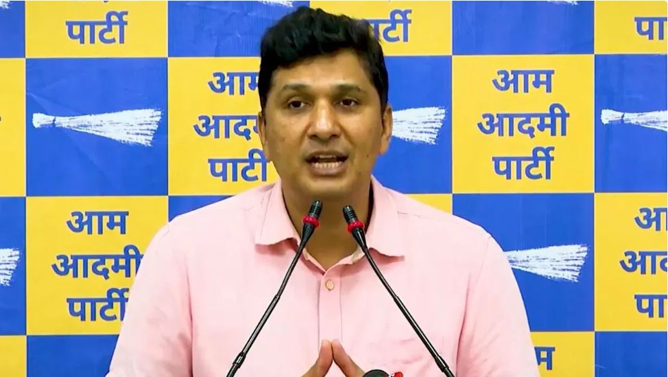 2015 और 2020 में भी दिखाया गया...आप नेता सौरभ भारद्वाज ने एग्जिट पोल को नकारा