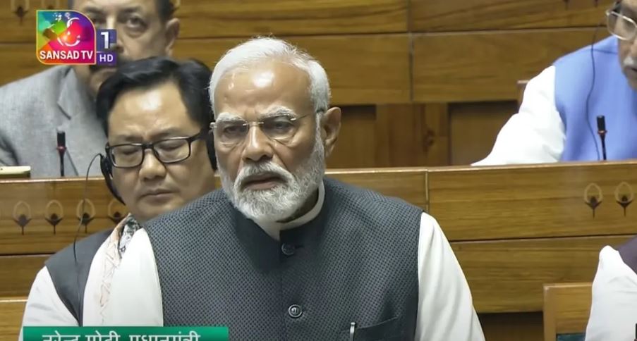 लोकसभा में पीएम मोदी का संबोधन,जानिए संसद में भाषण की 10 बड़ी बातें
