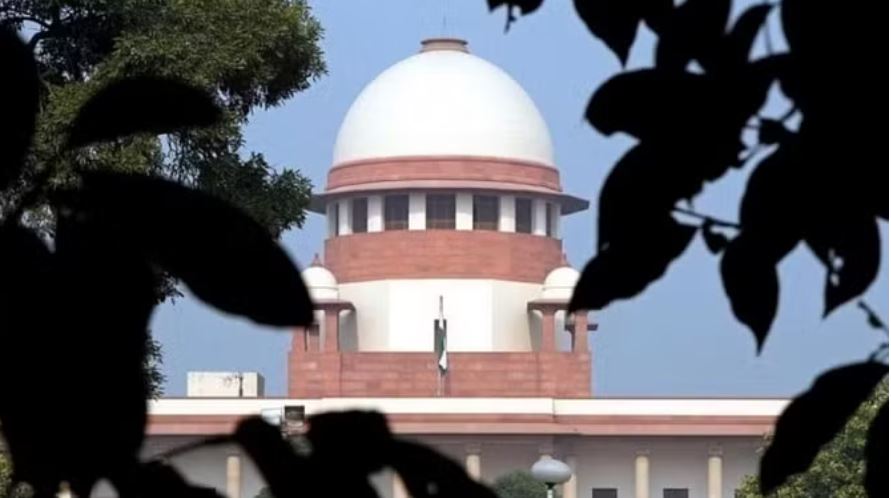 गुमराह करने वाले विज्ञापनों पर सुप्रीम कोर्ट की कार्रवाई, कई राज्यों के मुख्य सचिव तलब