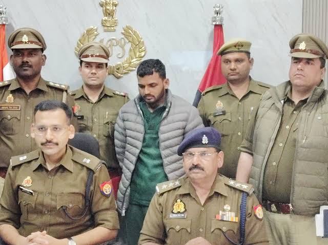 गैंगरेप के बाद साली की हत्या कर शव जलाया