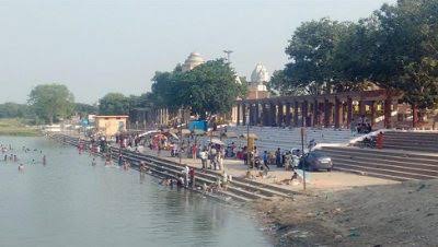 शुकतीर्थ में विकास कार्यों का कमिश्नर ने किया निरीक्षण