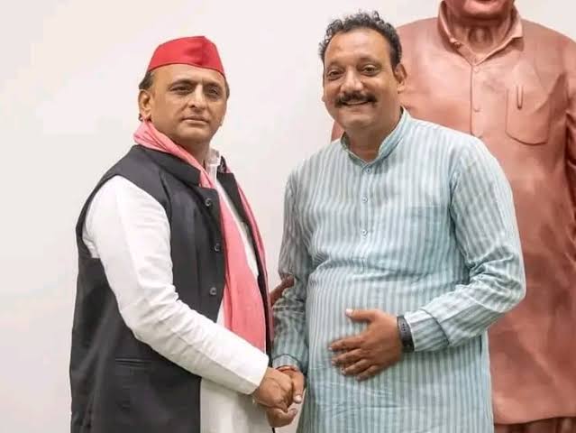 हवालात में गुजरी सपा नेता की पूरी रात, हरिद्वार में छिपा बैठा था राहुल वर्मा