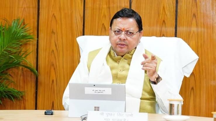 उत्तराखंड के छात्रो को अब किताबों के साथ कापियां भी फ्री देगी सरकार