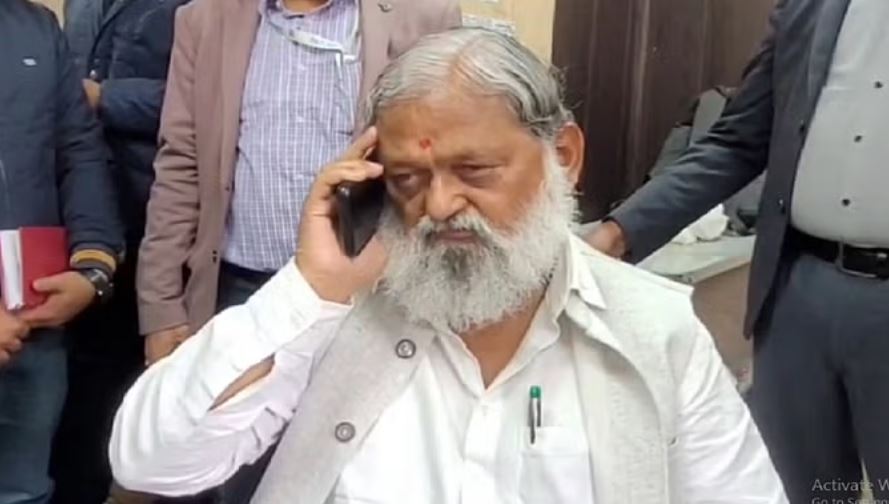 घर जाऊंगा, ठंडे पानी से नहाऊंगा, रोटी खाऊंगा फिर जवाब लिखूंगा: अनिल विज