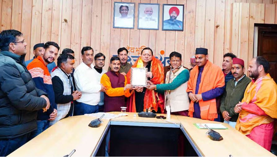 धार्मिक मामलों को पर्यटन विभाग के अधीन नहीं लाएं, चारधाम तीर्थ पुरोहित महापंचायत ने जताई आपत्ति