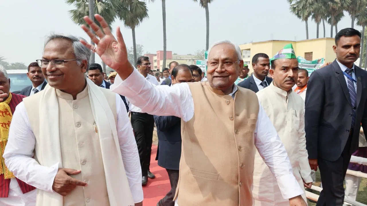 बालिका शिक्षा प्रोत्साहन पर जोर, हर जिले में जननायक कर्पूरी ठाकुर बालिका छात्रावास का प्रस्ताव