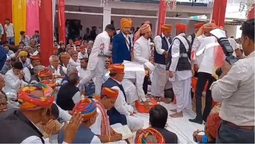 राजस्थान में किसान के बेटों ने तीन करोड़ का मायरा भरा, सोने-चांदी की बौछार 
