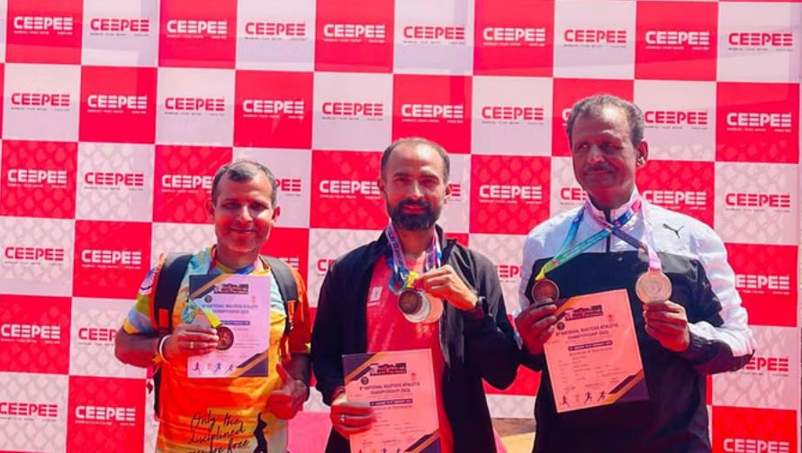 केरल में हुई राष्ट्रीय एथलेटिक प्रतियोगिता, श्राइन बोर्ड के कर्मचारी ने दौड़ में जीता रजत पदक
