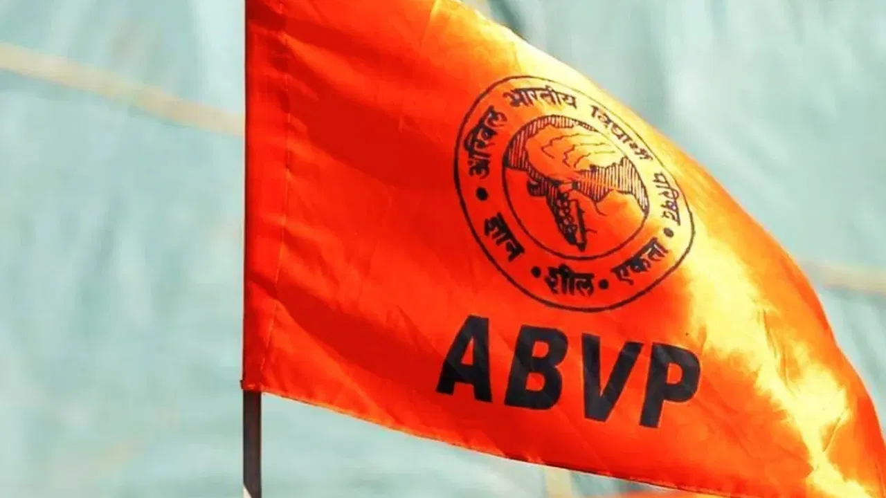 अंबेडकर यूनिवर्सिटी की घटना पर एसएफआई के आरोप निराधार, एबीवीपी ने की ये अपील