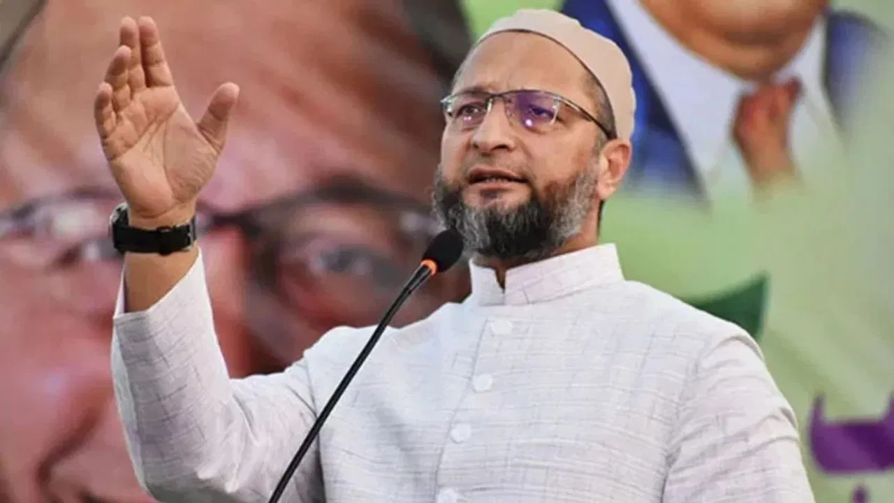 अब बुलडोजर एक्शन से होगा इंसाफ- बीड मस्जिद धमाके पर ओवैसी का फडणवीस से सवाल