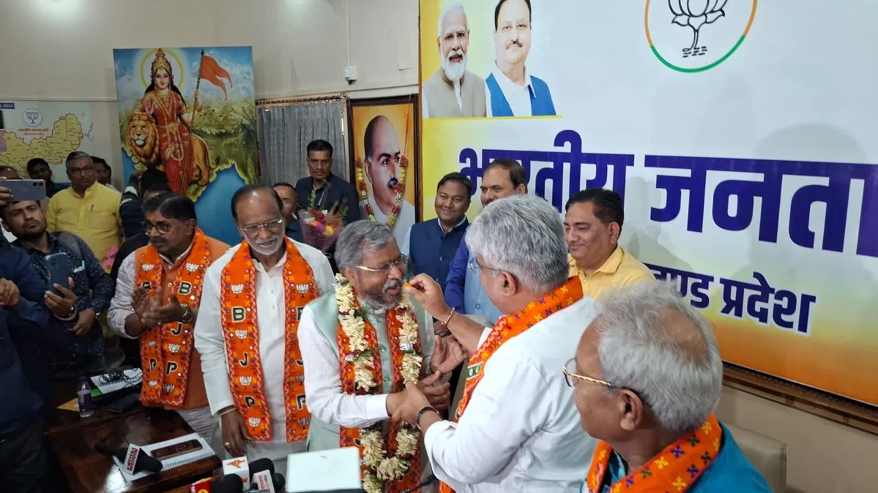 झारखंड विधानसभा को मिल गया नेता प्रतिपक्ष, बीजेपी ने बाबूलाल मरांडी को दी जिम्मेदारी