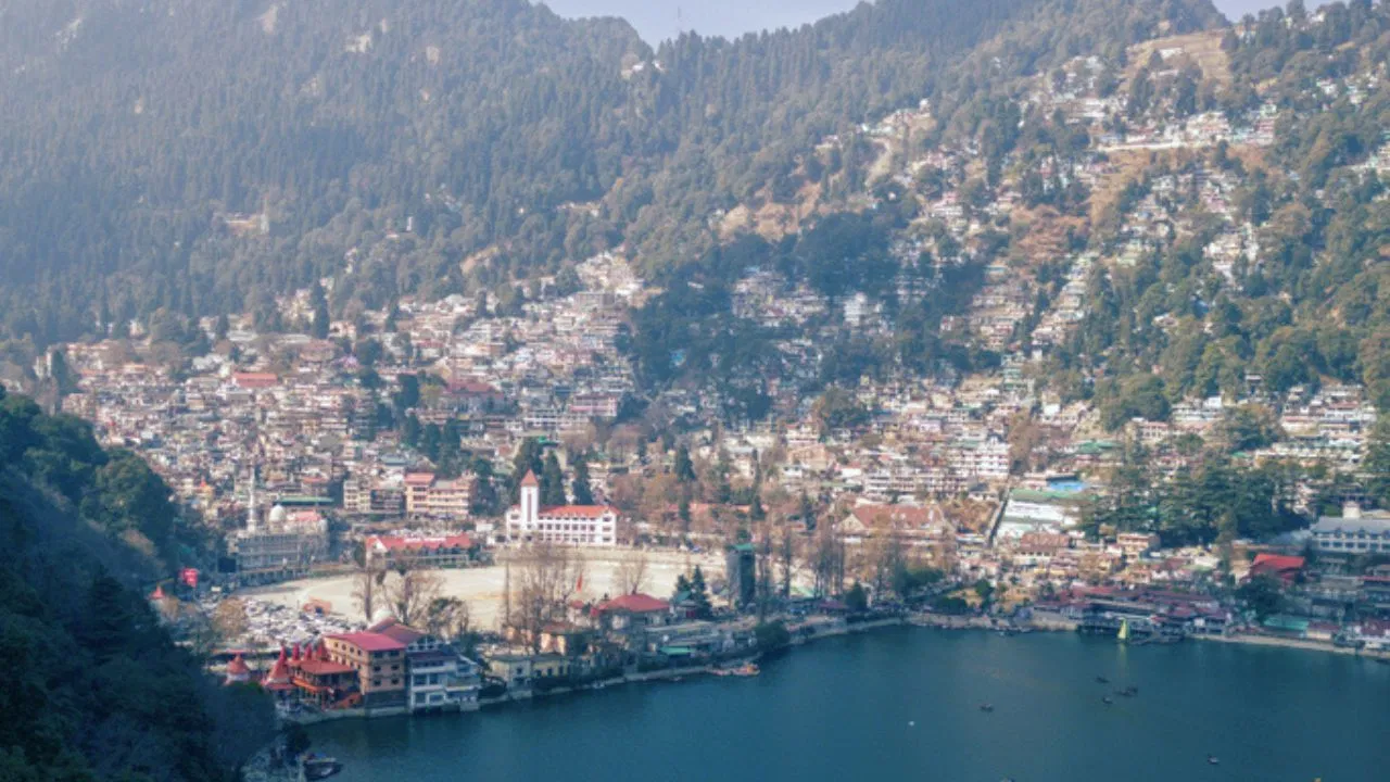 उत्तराखंड में घूमना महंगा! मसूरी के बाद अब नैनीताल में लगा ये स्पेशल टैक्स