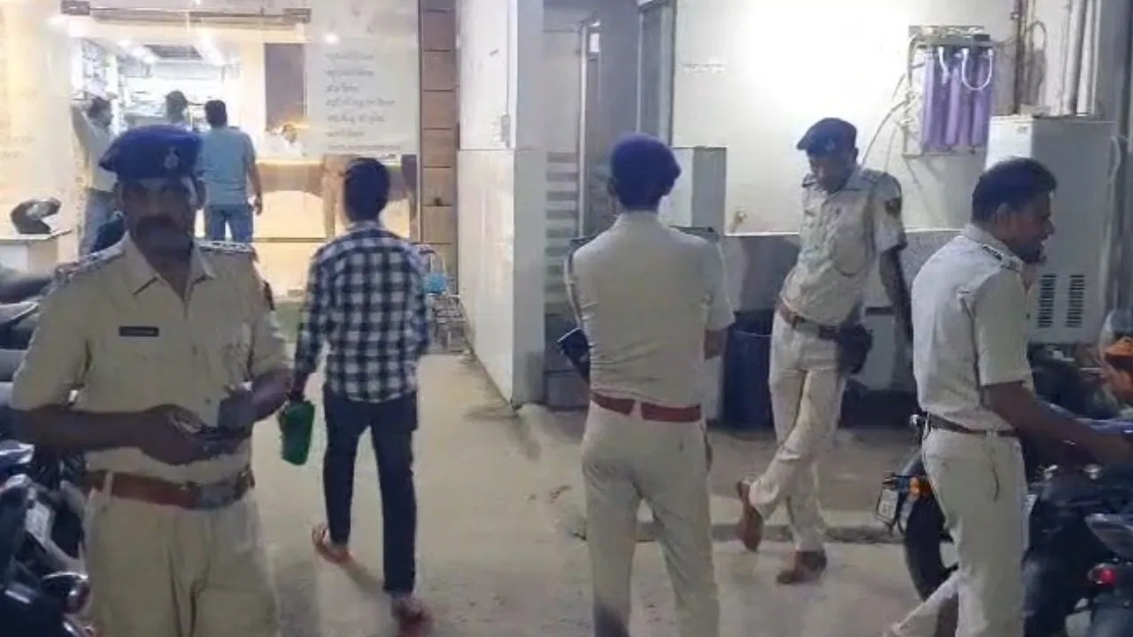 पटना: केबिन में खून से लथपथ डॉक्टर, शरीर में धंसी थीं 7 गोलियां