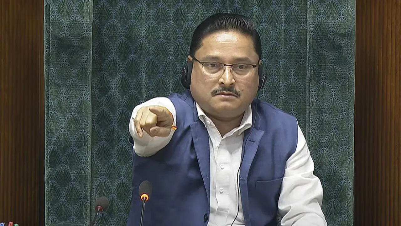 असम: विधानसभा में अपशब्द बोलने पर विधायक पर भड़की भाजपा, कहा- मांगो माफी