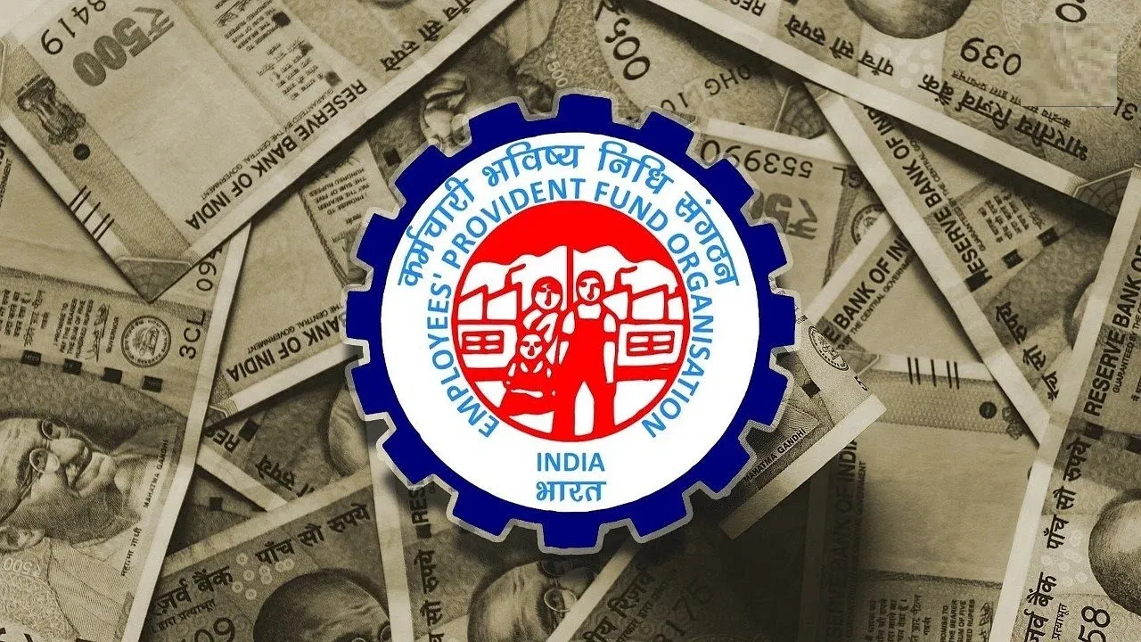 ईपीएफओ का कमाल: हर महीने 7200 कटता है पीएफ तो ऐसे मिलेगा 1.11 करोड़