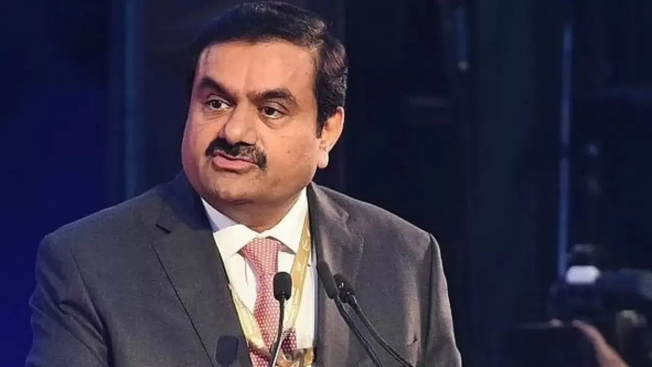अडानी ग्रुप की कंपनियों में फिर दिखा जोश, 15 दिन में कमाए 40 हजार करोड़
