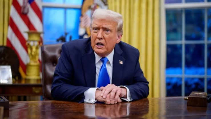 अमेरिका ने कनाडा पर बढ़ाए टैरिफ, 25% का नया कर स्टील और एल्युमीनियम पर लागू