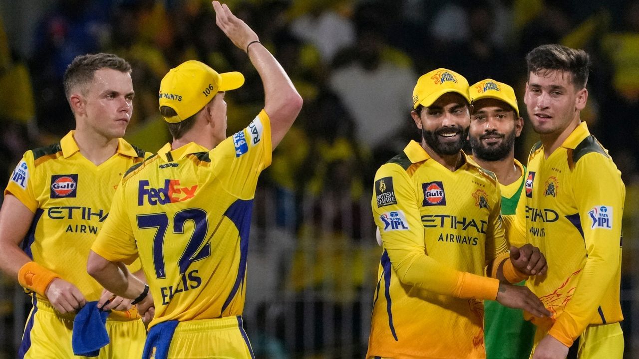 आईपीएल 2025: चेन्नई सुपर किंग्स ने पहले मैच में मुंबई इंडियन्स को 4 विकेट से हराया