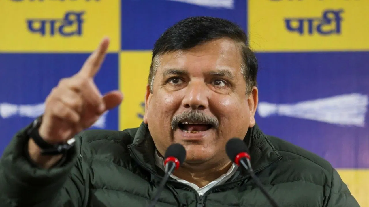 जज के घर नोटों के बंडल नहीं, न्यायपालिका की विश्वसनीयता जली; संजय सिंह ने मांगा इस्तीफा