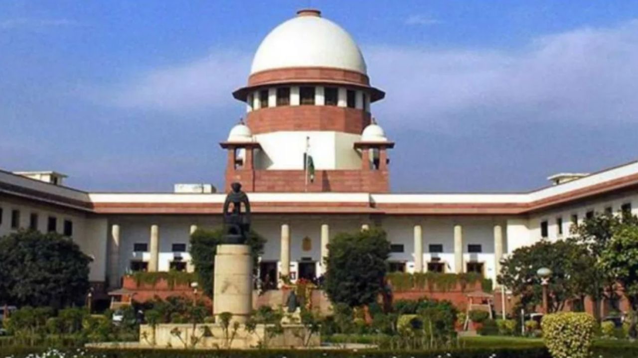भ्रामक विज्ञापनों के खिलाफ 2 महीने में शिकायत निवारण तंत्र बनाएं: सुप्रीम कोर्ट