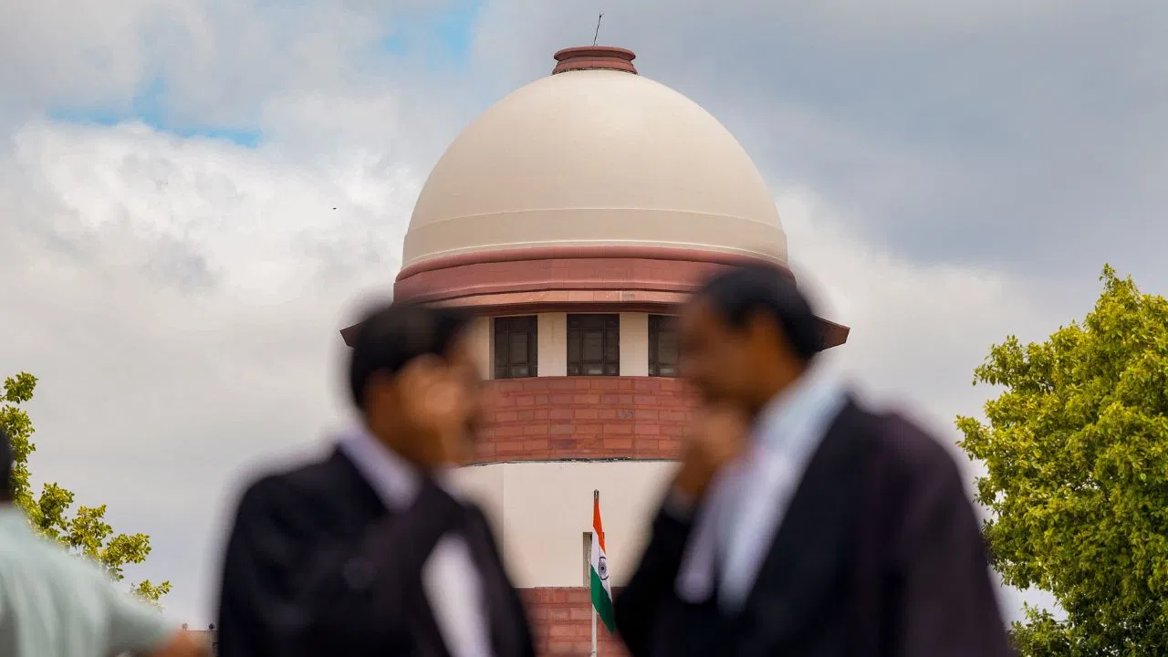 किसी को मियां और पाकिस्तानी कहना अपराध नहींः सुप्रीम कोर्ट