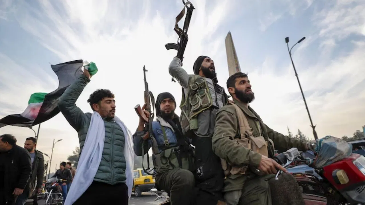 सीरिया में असद के समर्थकों के खिलाफ तगड़ा एक्शन, हिंसा में 200 से ज्यादा लोगों की मौत