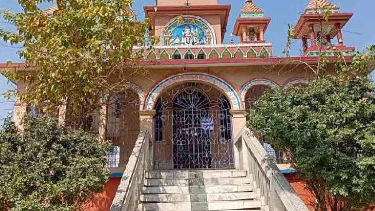 बंगाल: एक-दो नहीं 130 दलित परिवारों पर संकट, मंदिर में एंट्री हुई बैन