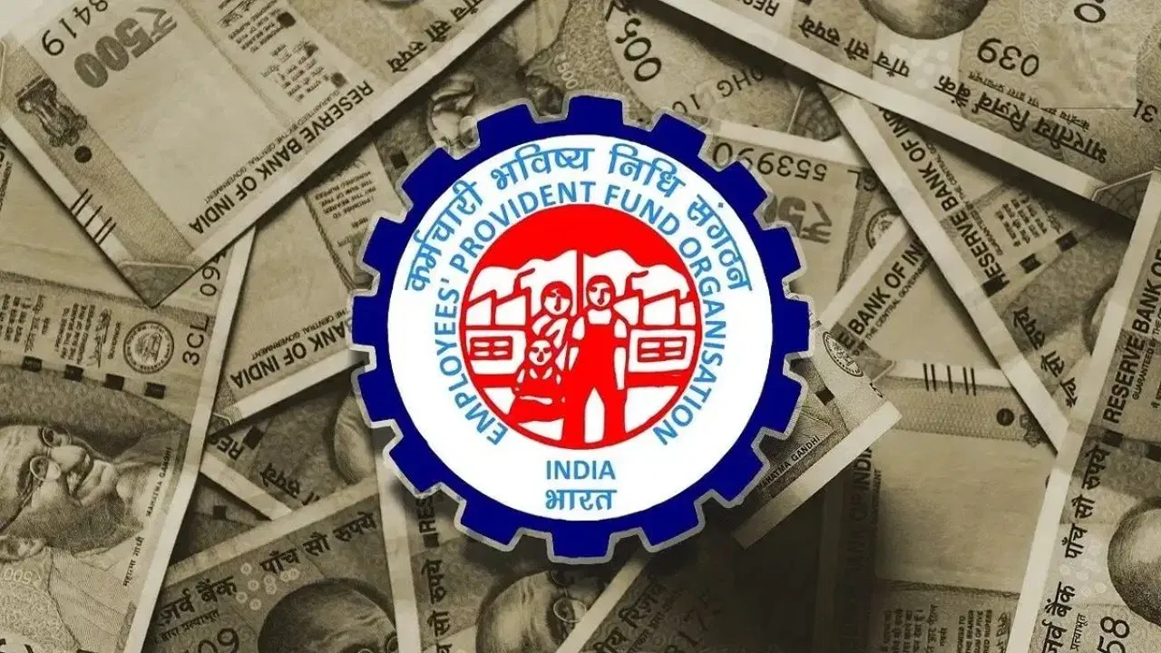 पीएफ है तो सेफ है, बाजार की गिरावट में भी सुरक्षित रहेगा पैसा