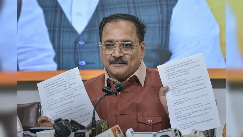 सचदेवा ने केजरीवाल के सरकारी बंगले पर भारी खर्च का मुद्दा उठाया, जवाब मांगा