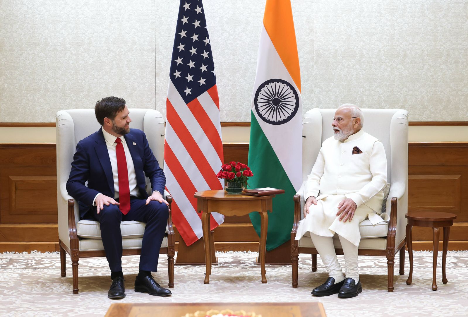 भारत-अमेरिका संबंध मजबूत, पीएम मोदी 'महान नेता'- जेडी वेंस