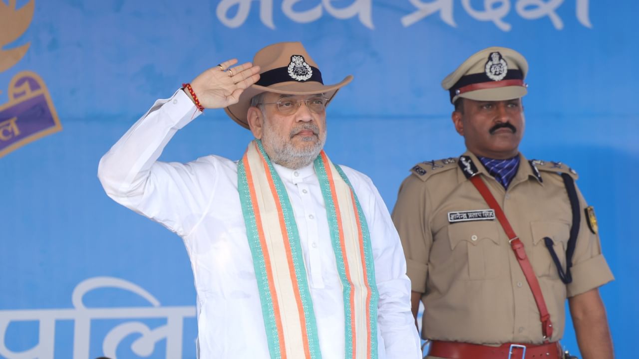 देश को नक्सलवाद से मुक्त करने के मिशन की रीढ़ है सीआरपीएफ: शाह