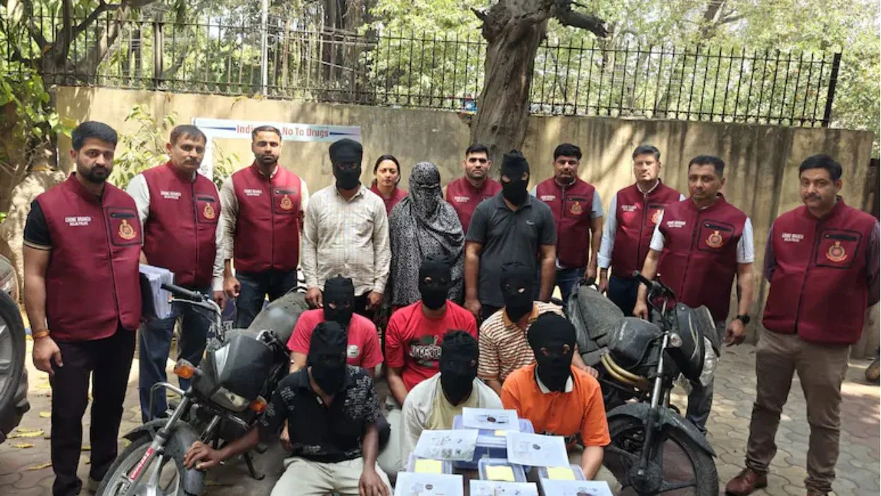 पाकिस्तान से आई नशे की खेप, दिल्ली पुलिस ने 10 को पकड़ा