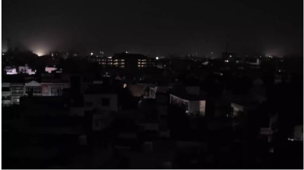 जम्मू-कश्मीर: सांबा में फिर से ड्रोन हमले, अखनूर में फायरिंग की खबर
