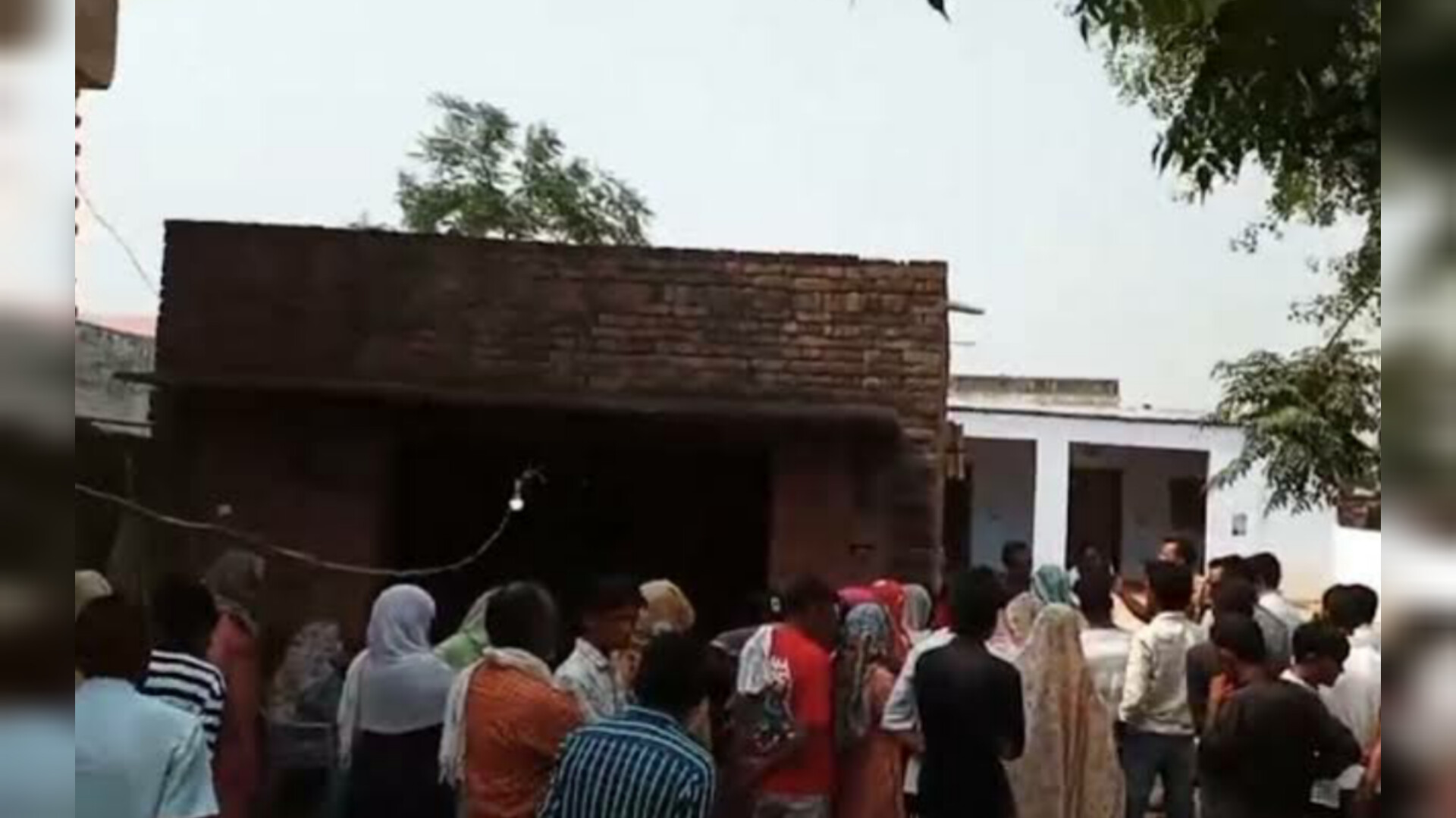 शराब के नशे में बेटे ने कर दी पिता की पीट-पीटकर हत्या