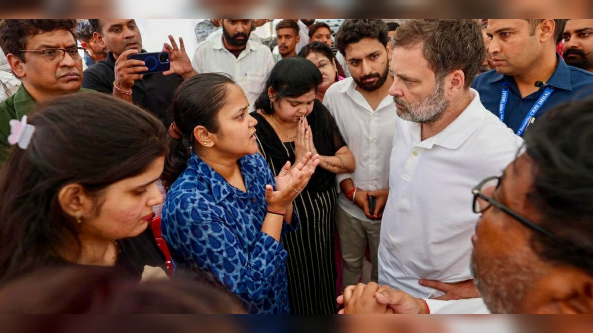 पहलगाम आतंकी हमले में मारे गए लोगों को मिले शहीद का दर्जा: राहुल गांधी